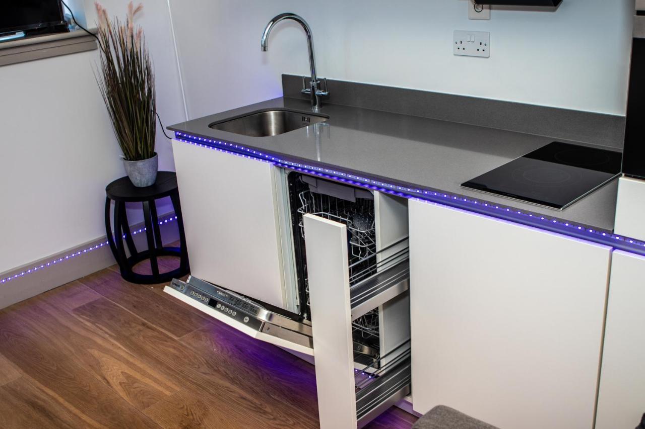 Stunning 1-Bedroom Flat In London! Eksteriør billede
